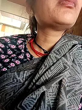 Snapshot of KumariPayal chatting on November 9, 2025, 10:02 am KumariPayal online show from November 9, 2025, 10:02 am