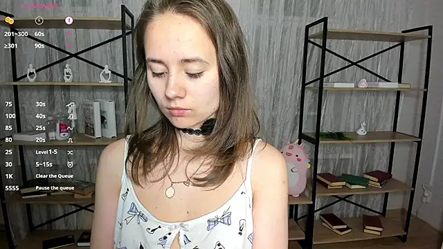 Snapshot of Crysta1Eva_ chatting on June 18, 2026, 7:18 pm Crysta1Eva online show from June 18, 2026, 7:18 pm