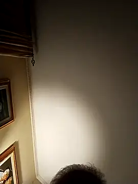 ficosi online show from September 28, 2025, 11:32 pm