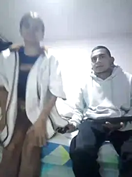 Carlandelli1 online show from December 5, 2025, 3:26 am