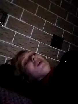 Snapshot of Ponka2011 chatting on September 30, 2025, 3:11 am Ponka2011 online show from September 30, 2025, 3:11 am