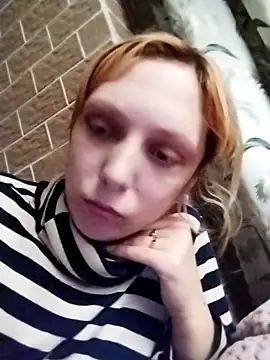 Snapshot of Ponka2011 chatting on October 11, 2025, 5:39 am Ponka2011 online show from October 11, 2025, 5:39 am