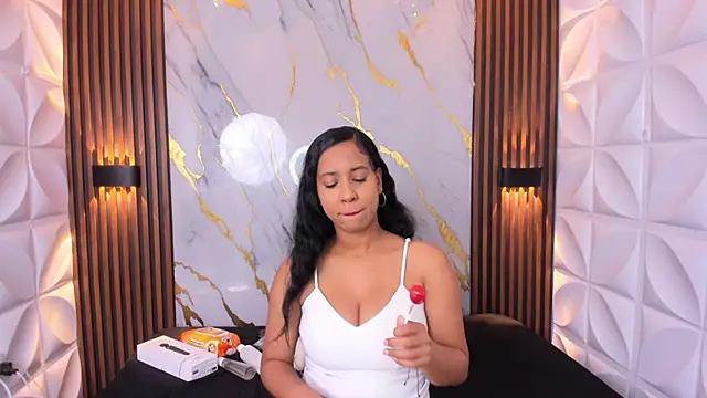 Snapshot of Taira_Bms chatting on October 30, 2025, 4:14 am Taira Bms online show from October 30, 2025, 4:14 am