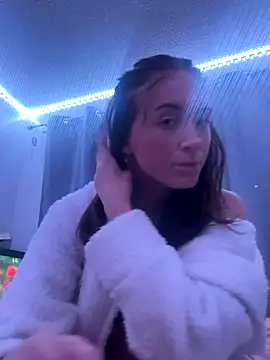 Lottieincluded online show from September 23, 2025, 4:59 am