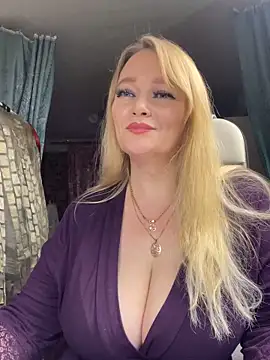 Sweet-blonde online show from February 24, 2026, 9:02 pm