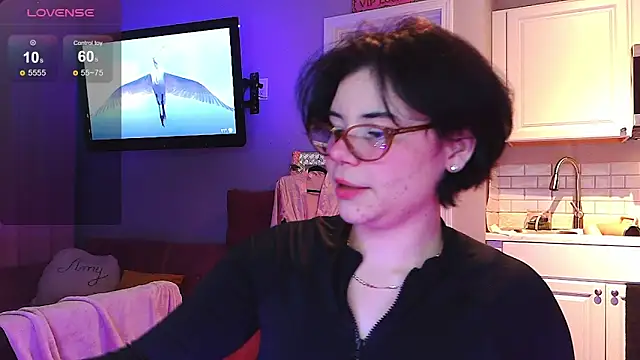 Snapshot of LunaMilav chatting on October 30, 2025, 12:34 am LunaMilav online show from October 30, 2025, 12:34 am