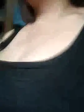 Penny-y online show from October 21, 2025, 2:01 am