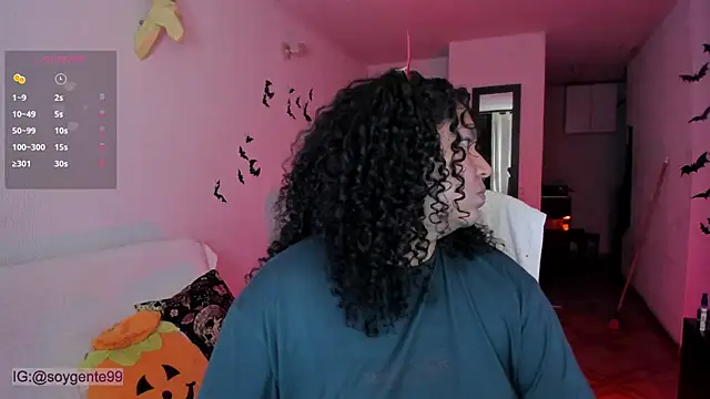 Snapshot of Chubby_Licius chatting on October 29, 2025, 11:28 pm Chubby Licius online show from October 29, 2025, 11:28 pm