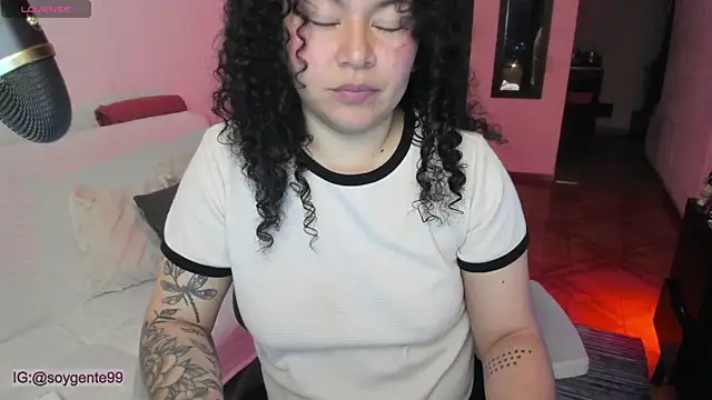 Snapshot of Chubby_Licius chatting on November 3, 2025, 11:59 pm Chubby Licius online show from November 3, 2025, 11:59 pm