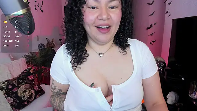 Snapshot of Chubby_Licius chatting on November 8, 2025, 2:23 am Chubby Licius online show from November 8, 2025, 2:23 am