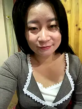 violet-00 online show from October 9, 2025, 1:58 am