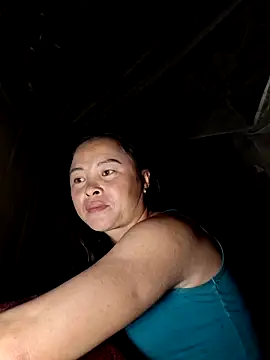 Snapshot of xuxulovezz chatting on October 7, 2025, 1:19 pm xuxulovezz online show from October 7, 2025, 1:19 pm