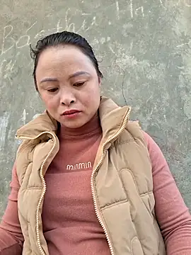 Snapshot of xuxulovezz chatting on February 21, 2026, 2:01 am xuxulovezz online show from February 21, 2026, 2:01 am