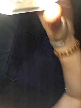 Snapshot of xuxulovezz chatting on February 25, 2026, 12:09 am xuxulovezz online show from February 25, 2026, 12:09 am