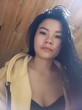 Snapshot of Suny_babyy chatting on October 16, 2025, 1:17 am Suny babyy online show from October 16, 2025, 1:17 am