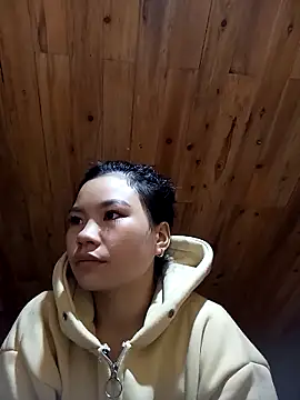 Snapshot of Suny_babyy chatting on February 19, 2026, 2:51 am Suny babyy online show from February 19, 2026, 2:51 am