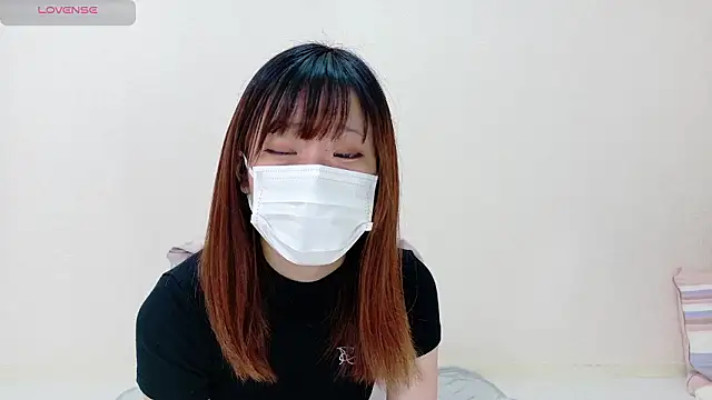 --rino-- online show from October 8, 2025, 9:51 am