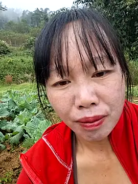 Snapshot of helenzz chatting on October 29, 2025, 12:57 am helenzz online show from October 29, 2025, 12:57 am