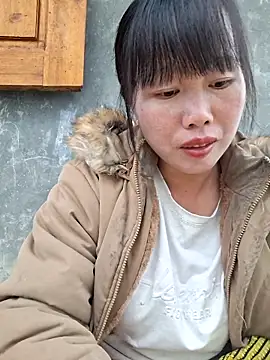 Snapshot of helenzz chatting on November 1, 2025, 9:55 am helenzz online show from November 1, 2025, 9:55 am