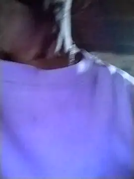 Snapshot of abigail-00 chatting on October 10, 2025, 11:42 am abigail-00 online show from October 10, 2025, 11:42 am