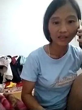 Snapshot of abigail-00 chatting on October 11, 2025, 11:53 am abigail-00 online show from October 11, 2025, 11:53 am