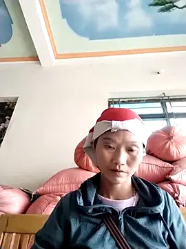 Snapshot of abigail-00 chatting on October 22, 2025, 12:33 am abigail-00 online show from October 22, 2025, 12:33 am