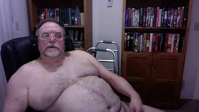 Snapshot of Vinyl22@xh chatting on March 31, 2026, 3:30 am Vinyl22xh online show from March 31, 2026, 3:30 am