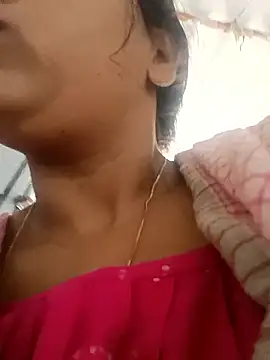 Snapshot of reya743 chatting on October 14, 2025, 2:23 am reya743 online show from October 14, 2025, 2:23 am