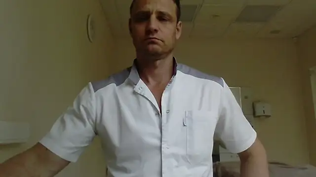 Snapshot of Freeze_Fire chatting on October 5, 2025, 8:56 am Freeze Fire online show from October 5, 2025, 8:56 am