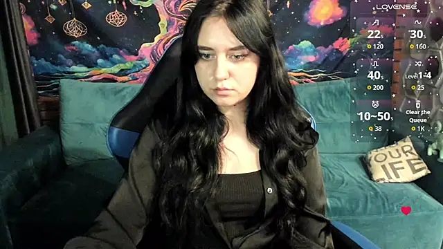 Snapshot of SweeetKitty88 chatting on September 22, 2025, 7:32 am SweeetKitty88 online show from September 22, 2025, 7:32 am