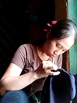 ruby-00 online show from October 10, 2025, 7:40 am