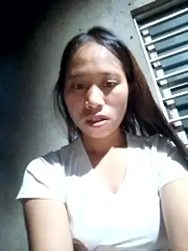 ruby-00 online show from October 29, 2025, 10:33 pm