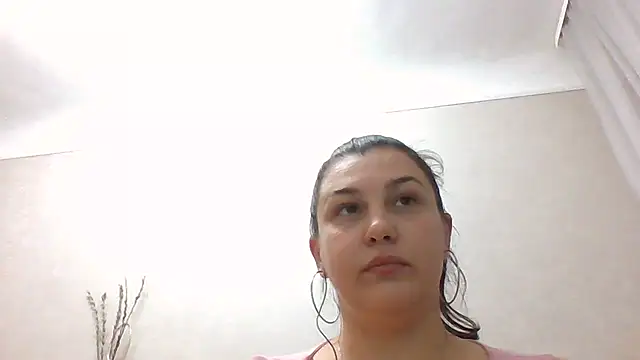Feymaria online show from October 1, 2025, 10:05 pm