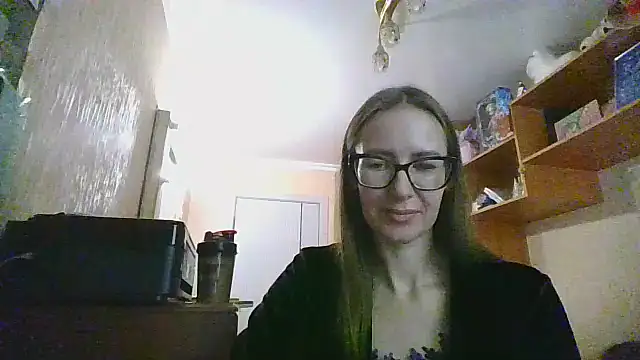 Snapshot of Norivann chatting on October 7, 2025, 9:50 am Norivann online show from October 7, 2025, 9:50 am