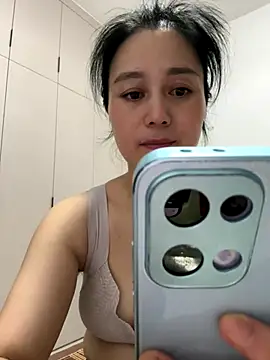 Snapshot of aoyo66 chatting on October 11, 2025, 11:42 am aoyo66 online show from October 11, 2025, 11:42 am