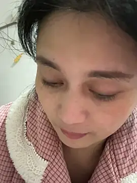 Snapshot of aoyo66 chatting on November 4, 2025, 12:04 pm aoyo66 online show from November 4, 2025, 12:04 pm