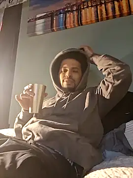 Snapshot of Painstickwes chatting on February 21, 2026, 8:32 pm Painstickwes online show from February 21, 2026, 8:32 pm