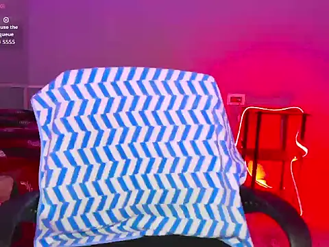 Snapshot of Black_Majik_Women chatting on September 26, 2025, 1:15 pm Black Majik Women online show from September 26, 2025, 1:15 pm