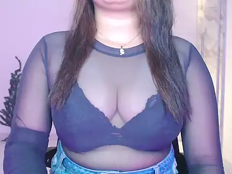 Snapshot of Black_Majik_Women chatting on October 24, 2025, 12:56 pm Black Majik Women online show from October 24, 2025, 12:56 pm