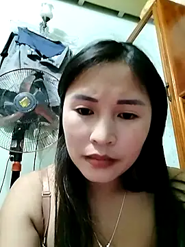 Snapshot of Mai4568 chatting on September 29, 2025, 8:13 pm Mai4568 online show from September 29, 2025, 8:13 pm