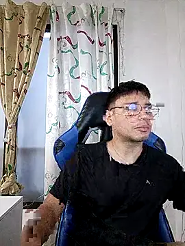 Snapshot of marcuswildx chatting on November 20, 2025, 10:59 am marcuswildx online show from November 20, 2025, 10:59 am