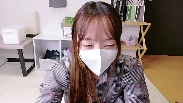 Snapshot of saku_sakura_ chatting on November 3, 2025, 3:41 am saku sakura online show from November 3, 2025, 3:41 am