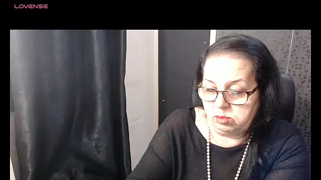 MissSanjanne online show from December 15, 2025, 9:30 pm