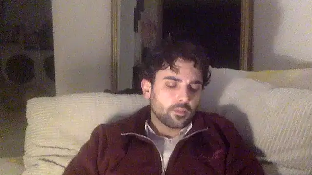 eauminerale online show from February 6, 2026, 9:51 pm