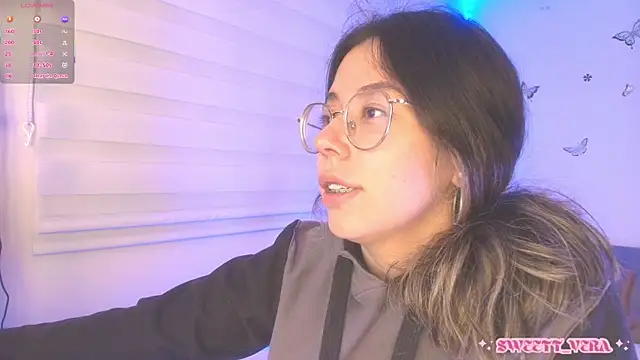 Snapshot of sweettvera chatting on July 10, 2026, 3:33 am sweettvera online show from July 10, 2026, 3:33 am