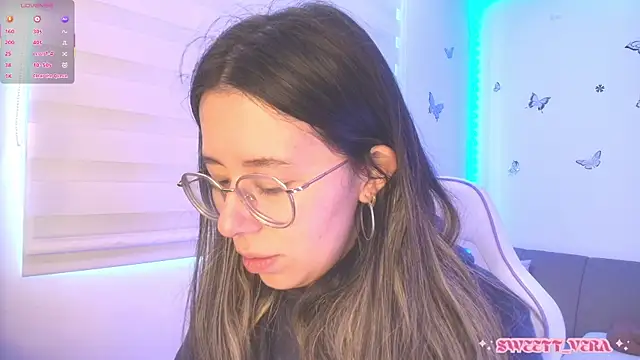 Snapshot of sweettvera chatting on July 14, 2026, 1:06 pm sweettvera online show from July 14, 2026, 1:06 pm