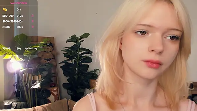 LaureMestler online show from March 21, 2026, 8:41 am