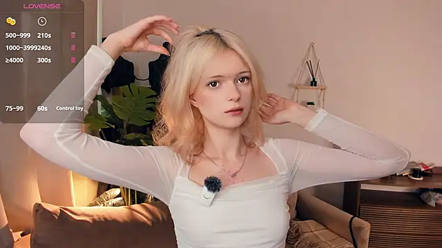 LaureMestler online show from March 22, 2026, 8:29 am