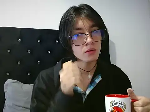 Snapshot of Matti_Mendez_ chatting on July 15, 2026, 4:12 pm Matti Mendez online show from July 15, 2026, 4:12 pm