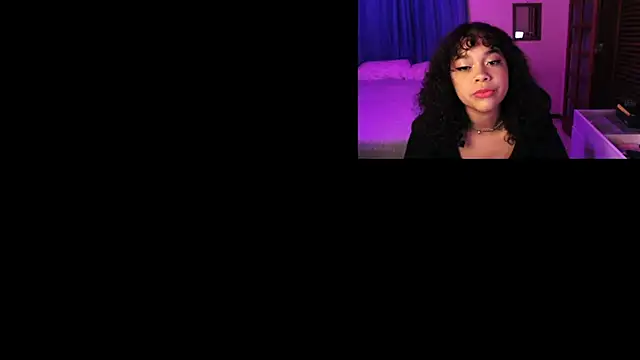sweetamy326 online show from February 22, 2026, 10:41 pm